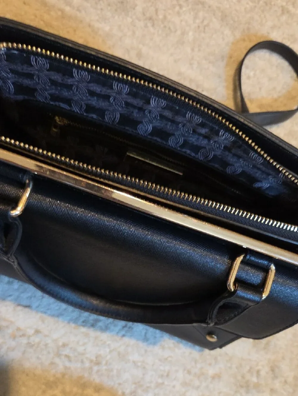 Miztique sleek black
